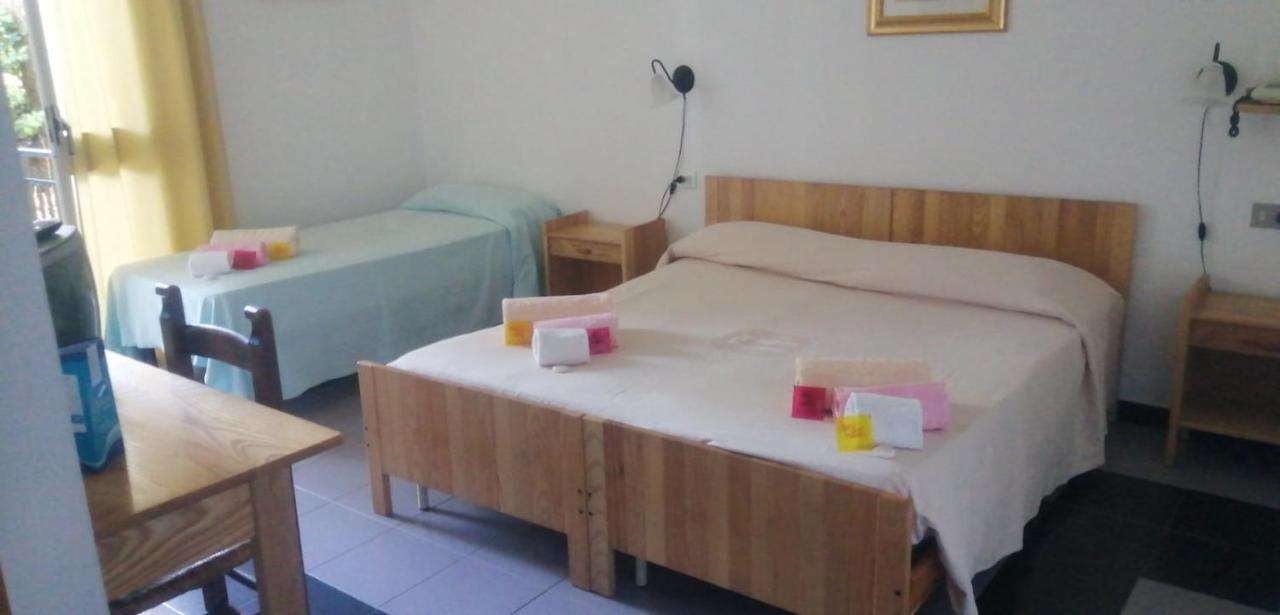 Hotel Ristorante Gusana Gavoi Ngoại thất bức ảnh